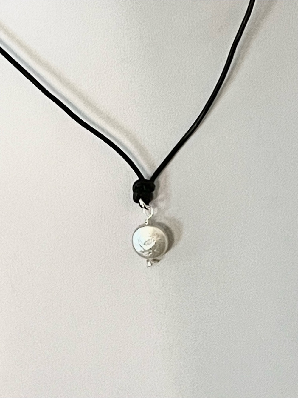 Classic White Pearl Pendant Necklace on Black Leather